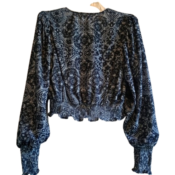 Urban Outfitters Women's  Paisley Alice in Chains Crop Blouse Med Dark Academia‎ - Picture 3 of 16